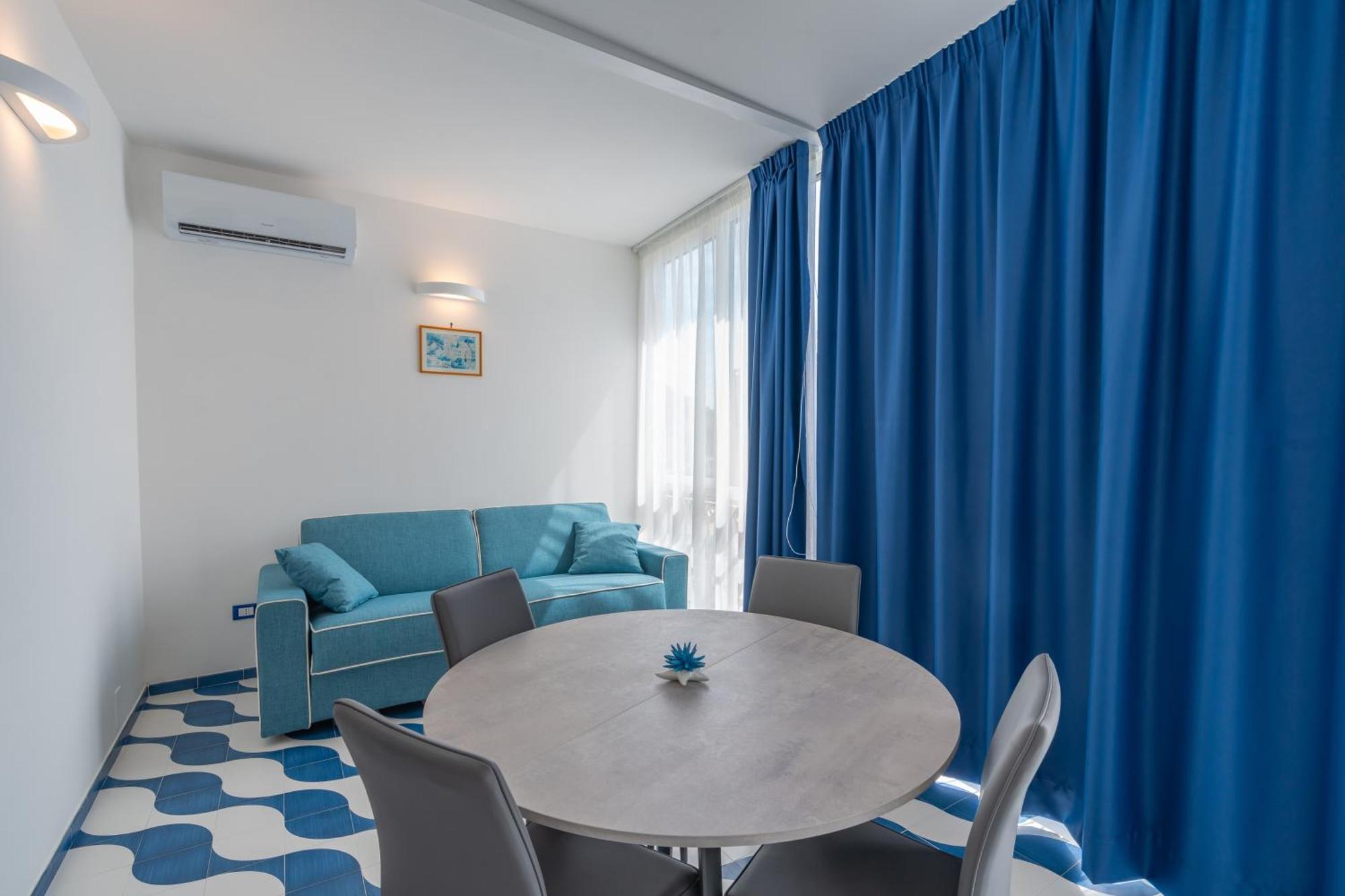 Elite Luxury Suites Minori Exterior foto