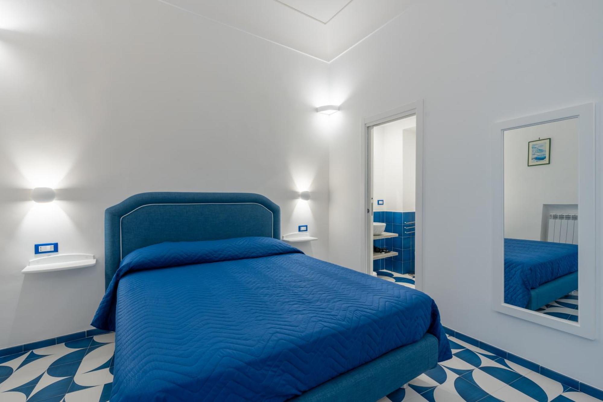 Elite Luxury Suites Minori Exterior foto