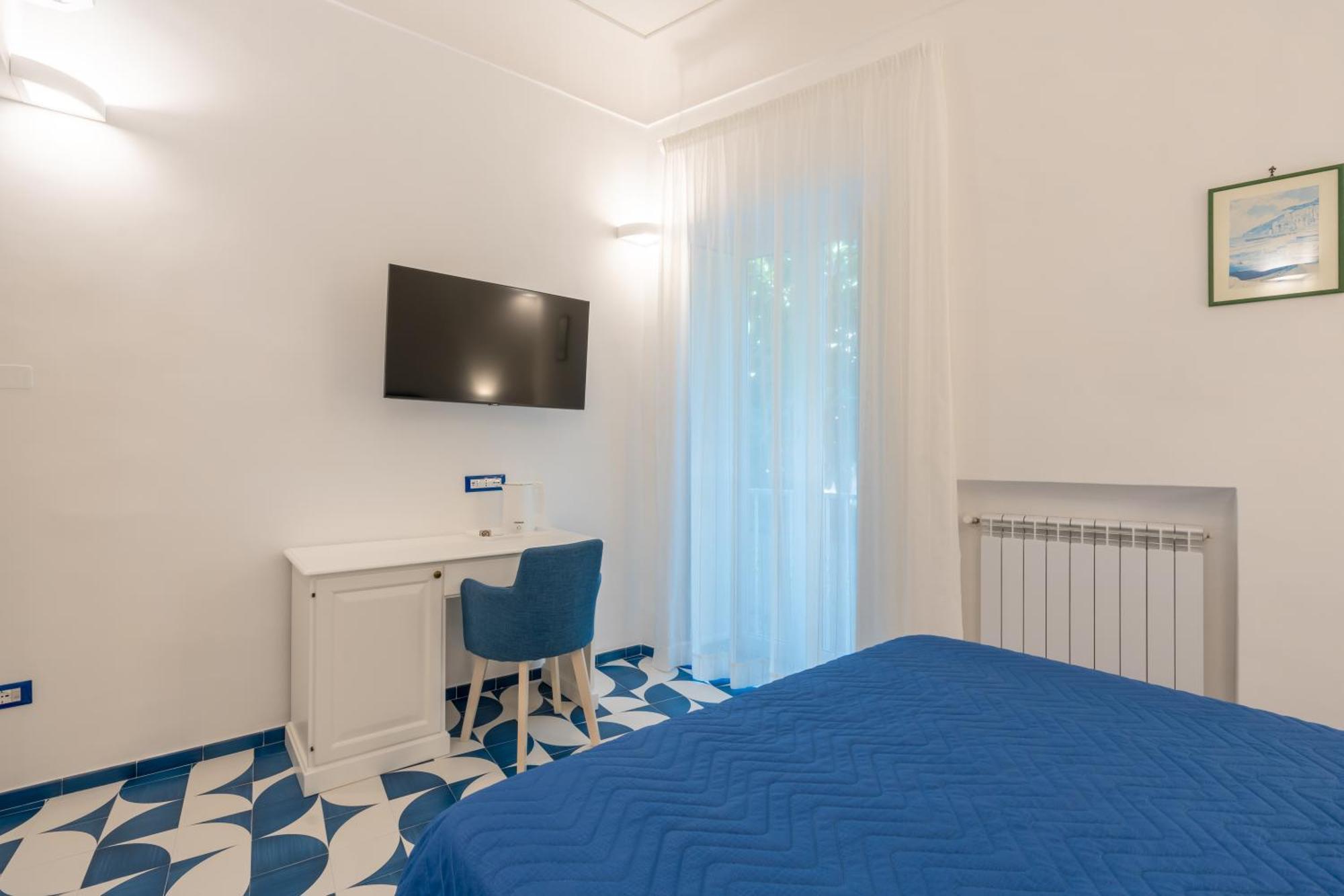 Elite Luxury Suites Minori Exterior foto