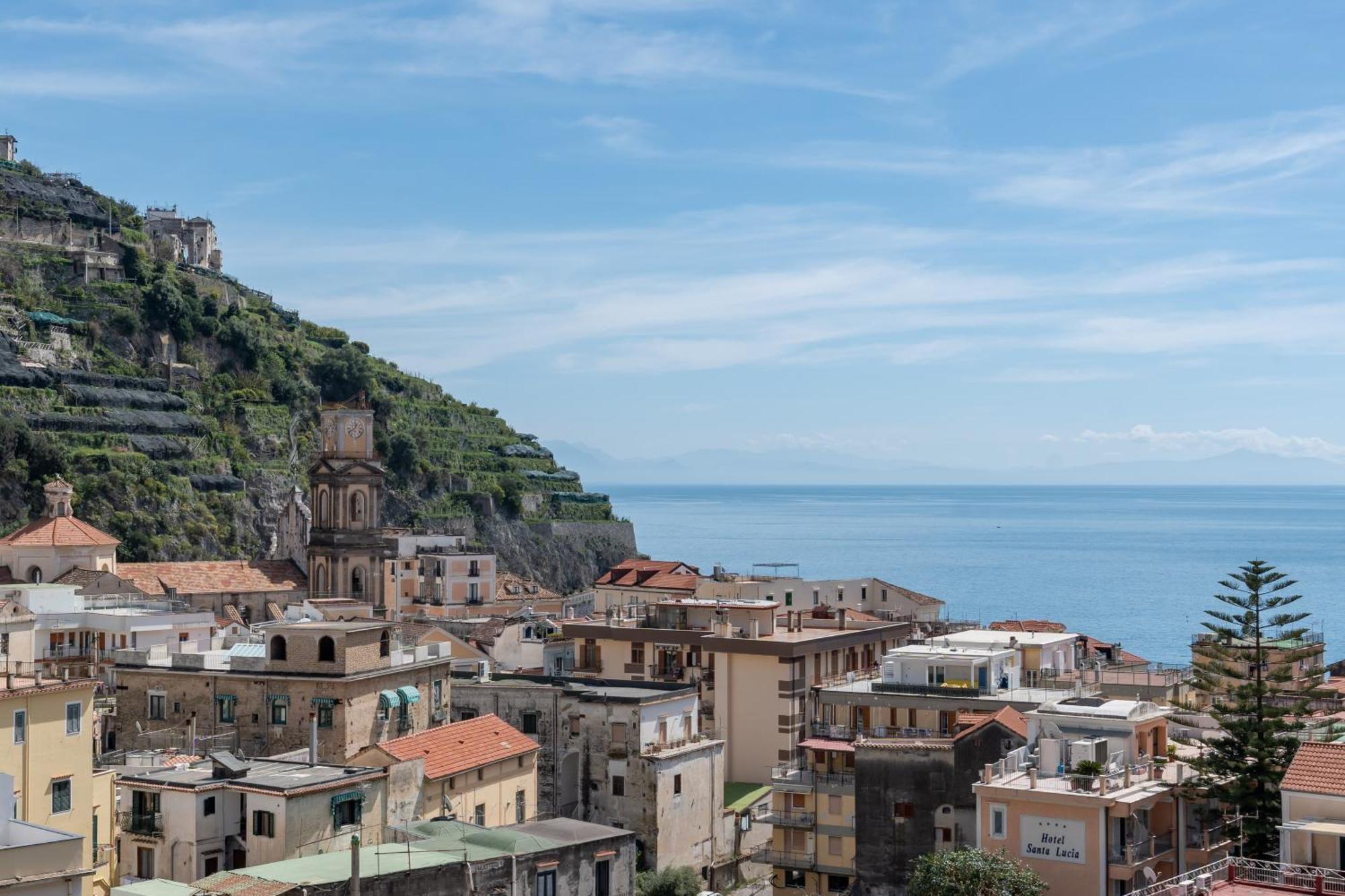 Elite Luxury Suites Minori Exterior foto